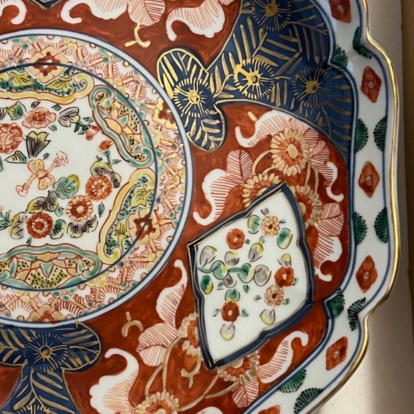 Vintage Imari Arita Porcelain Hand Painted Decorative 10" Plate - Picture 7 of 10